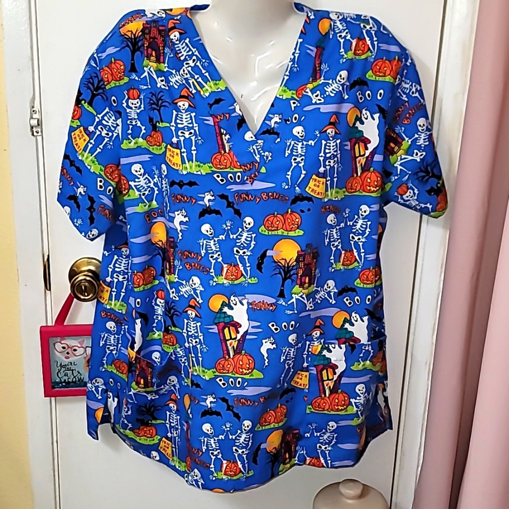 Halloween scrub top all over print spooky black cat skeleton vtg 💀 b14